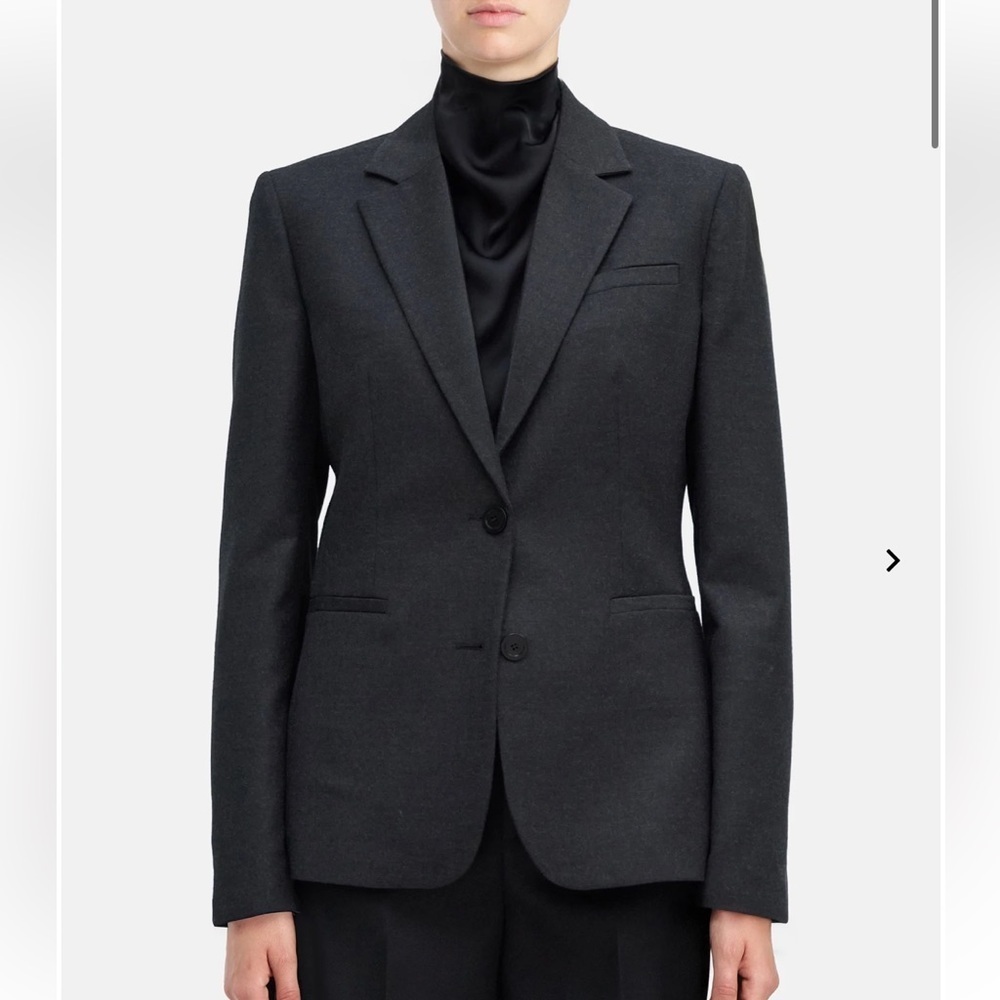 DONUP Made In Italy Women's‎ Black Blazer